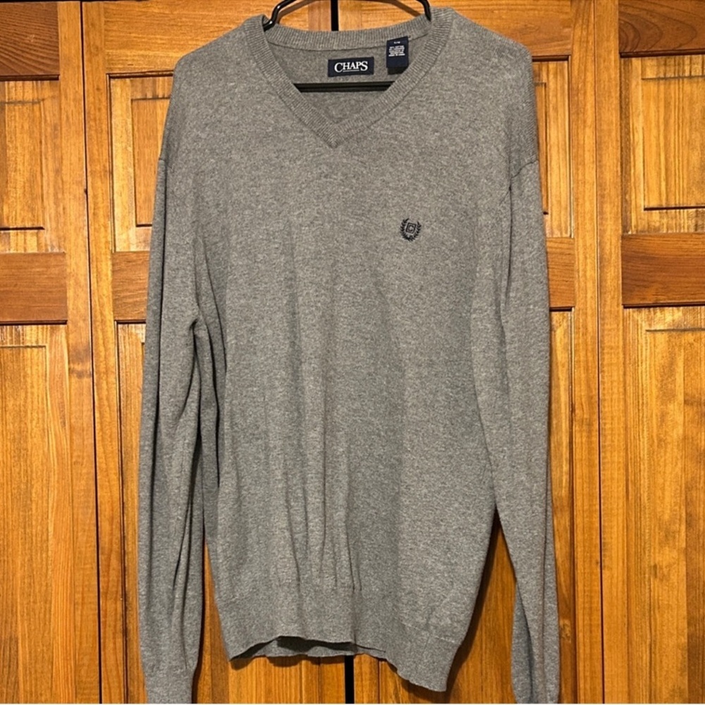 Chaps Charcoal V-Neck Men's Sweater